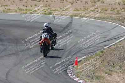 media/Apr-20-2025-AHRMA (Sun) [[393a79c373]]/Race/Group 2/Turn 4b/